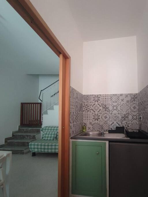 Pink House Apartment Fara in Sabina Екстериор снимка